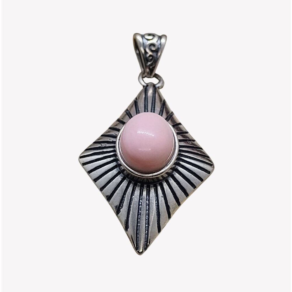 Southwest Native Style Pink Conch Shell Silver Pendant Diamond Shaped 1" - Picture 2 of 4